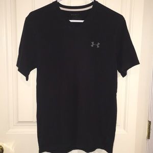 Charged Small Black V-Neck Under Armour T-Shirt